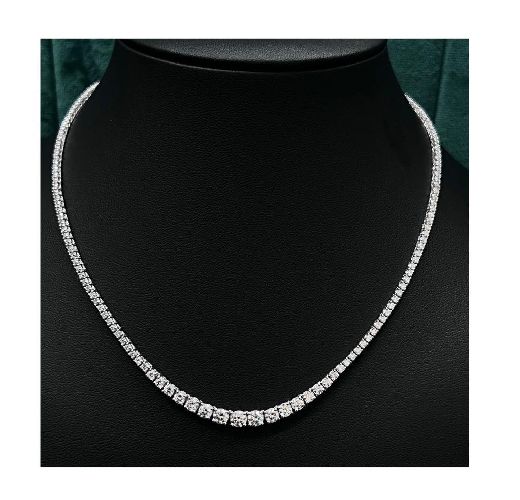 9.22 ct Natural Round Diamond Graduated Tennis Necklace, 18K White Gold